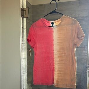 wild fable Two-Tone Pink and Tan Short Sleeve Tee